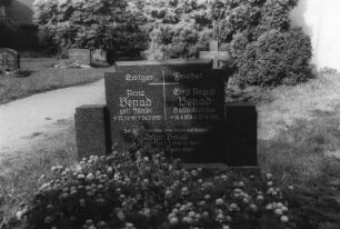 Lohsa-Litschen. Grabstätte Müller Benad von der Ballackmühle auf dem Friedhof in Königswartha