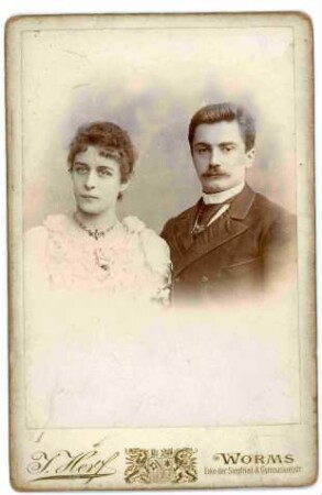 Portraitaufnahme von Mann und Frau Fischer