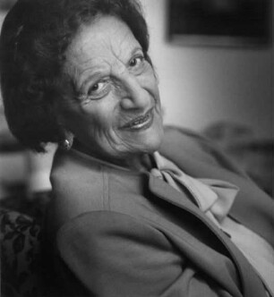 Ida Ehre (1900-1989; österreichisch-deutsche Schauspielerin, Regisseurin und Theaterleiterin). 1986