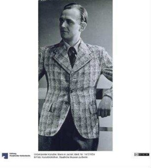 Mann in Jacket