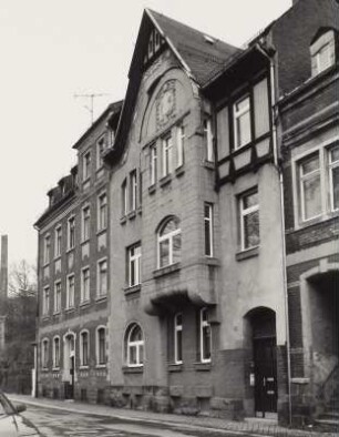 Mylau, Wohnhaus : Mylau. Wohnhaus (um 1910), Karl-Marx-Ring 6. Straßenansicht