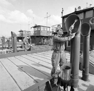 Rhein-Neckar-Fahrt der im Karlsruher Rheinhafen stationierten Flusspionierkompanie 736 der Bundeswehr.
