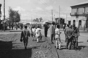 In Addis Abeba : Straßenszene mit Personen