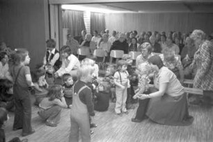Abschiedsfest im Rahmen der Stadtranderholung für 120 ältere Menschen im Caritas-Waldheim