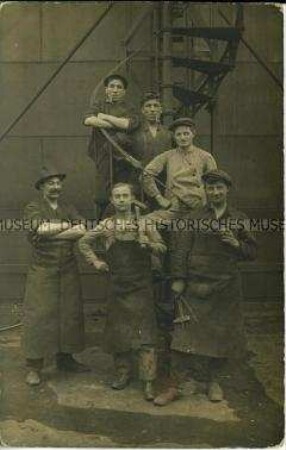 Gruppenbild von Arbeitern