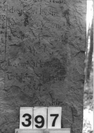 Grabstein 397 (Detailaufnahme 1)