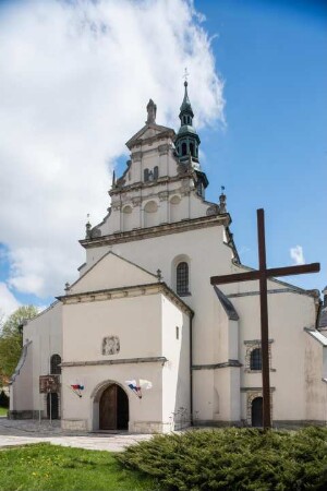 Katholische Kirche Sankt Johannes der Evangelist, Pińczów, Polen