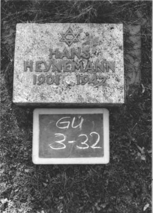 Grabstein GU/3/32