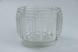Blumentopf aus geschliffenem Glas