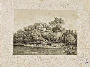 Bellevue bei Kiel von der Wasserseite