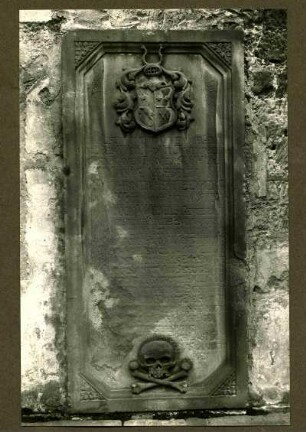 Karlskirche. Grabplatte von Frau Sophia Maria Webel