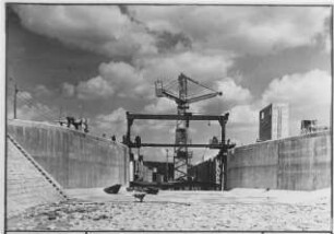 Staustufe Goßmannsdorf, Montage Schleuse