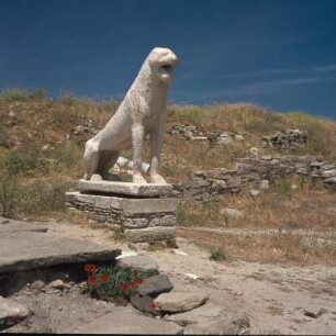 Delos. Naxischer Löwe, 7. Jh. v. Chr., am Heiligen See