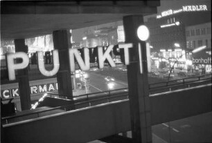 Berlin: [Aussichtsturm]-Punkt Reklame am Europa-Center