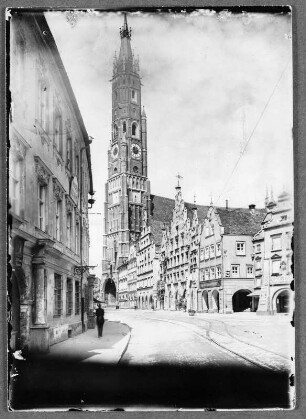 An der Stadtkirche in Landshut