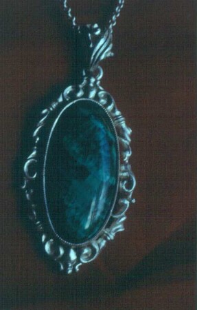 Schmuckanhänger. Silber, Malachit (Guß) (vor 1962; J. Eckert)