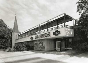 Cottbus. HO-Gaststätte "Stadttor", Eingangsseite an der Stadtpromenade