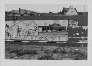 Ehemalige Staatsgrenze zu Westberlin/Berliner Mauer am Leuschnerdamm/Bethaniendamm (Engelbecken)