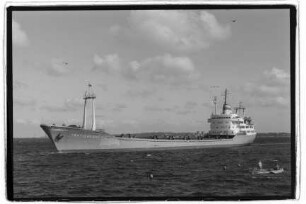Trattendorf (1962), VEB Deutsche Seereederei, VEB Deutfracht, VEB Deutfracht - Seereederei Rostock (DSR), Deutsche Seereederei GmbH, Rostock