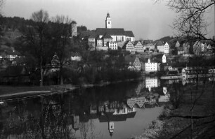 Horb: Stadtbild spiegelt sich im Neckar