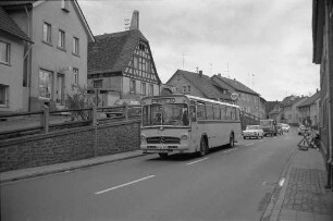 Omnibusverbindung Karlsruhe - Berghausen
