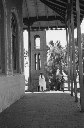 Koptische Kirche von Addis Abeba : Im Wandelgang bei der Koptischen Kirche von Addis Abeba.