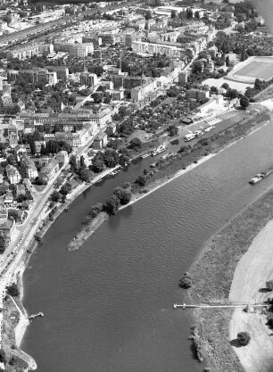Dresden-Pieschen. Pieschener Hafen (1856/1859) und Wohnbebauung an der Leipziger Straße. Luftbild-Schrägaufnahme nach Nordosten