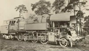 Personenzuglokomotive der DR BR 6510 90 km/h, 1500 PS. Neuentwicklung 1954.