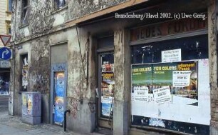 Im Zentrum der Stadt Brandenburg August 2002