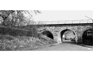 Eisenbahnbrücke über die Oberstraße (Eisenbahnbrücke); Ahnatal, Eisenbahn