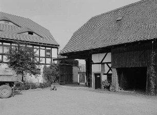 Scheune mit Hofdurchfahrt