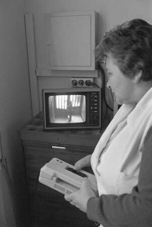 Elektronische Überwachung der Eingangs- und Ausgangstür beim Alten- und Pflegeheim "Wichernheim"