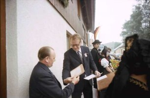 Bernau: Preisübergabe an Bürgermeister und Ansprache von Minister Engler