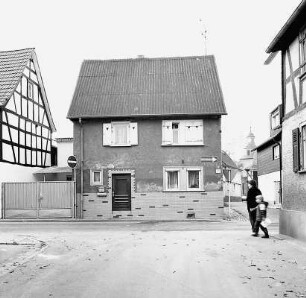Niddatal, Hauptstraße 25