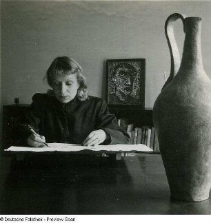 Portraitserie Eva Schwimmer