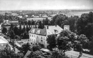 Kraśnik Dolny (Nieder-Schönfeld). Schloss (2. H. 17. Jh., 19. Jh.). Gesamtanlage