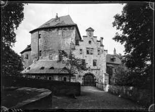 Wolkenstein (Erzgebirge). Blick zum Schloss Wolkenstein