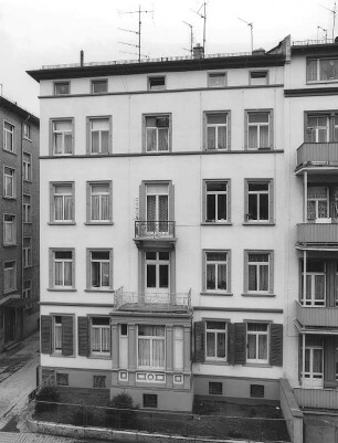 Mietshaus; Frankfurt, Uhlandstraße 42