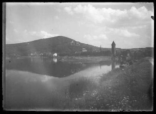 Mainspitze mit Spitzen Turm und Burg