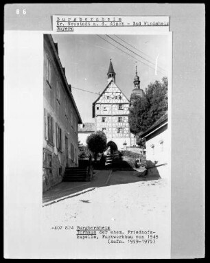Torhaus der ehemaligen Friedhofskapelle