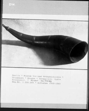 Trinkhorn, gefunden bei Danzig, späte Bronzezeit