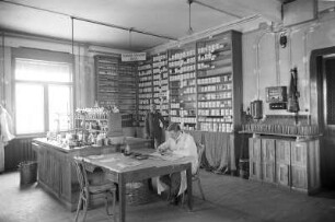 Laborraum I : Brockwitz. Carl Tiedemann Chemische Werke Brockwitz. Laborraum I