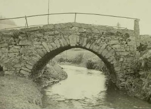 Ostro, Alte Steinbrücke