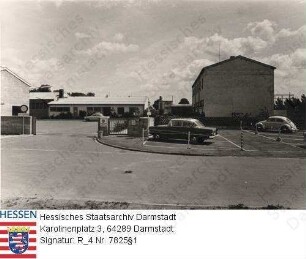 Groß-Gerau, Straßenmeisterei / Bild 1 bis 4: Außenansichten mit Werksgebäuden und Dienstwohnungen