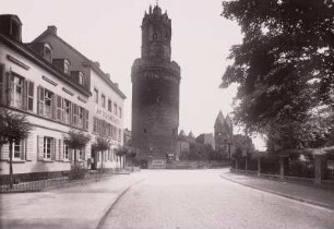Andernach, Runder Turm : Andernach. Runder Turm. Ansicht von Norden