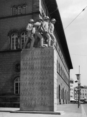 Denkmal für die Gefallenen des 23. Königlich Bayerischen Infanterie-Regiments 1914/18