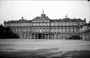 Rastatt: Schloss; Frontalansicht
