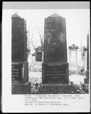 Grabstein des Max Bernhold (gestorben 1904.07.10)