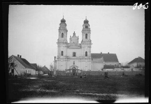 Wirballen (=Virbalis, Litauen): katholische Kirche (Vorderansicht) ("Kirche in Wirballen")