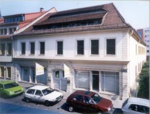 Kunst Haus Dresden : Dresden-Neustadt: Kunst Haus Dresden, Rähnitzgasse 8. Eingangsseite während der Ausstellung "Success. Junge Kunst aus Dresden" vom 29. Juni 2001 bis 16. September 2001